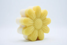 Load image into Gallery viewer, Hello Daisy Goat Milk Soap